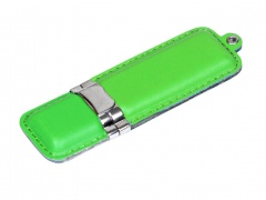 USB 3.0- флешка на 32 Гб классической прямоугольной формы
