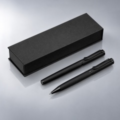 ���������� ����� �� 2-� ����� Black Lama soft-touch