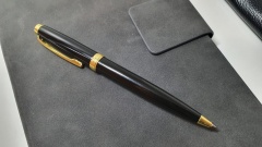 Шариковая ручка Lyon, черная/позолота