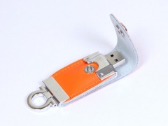 USB 2.0- флешка на 64 √б в виде брелока
