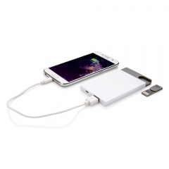 Зарядное устройство с USB–флешкой на 8 ГБ, 2500 mAh, белый